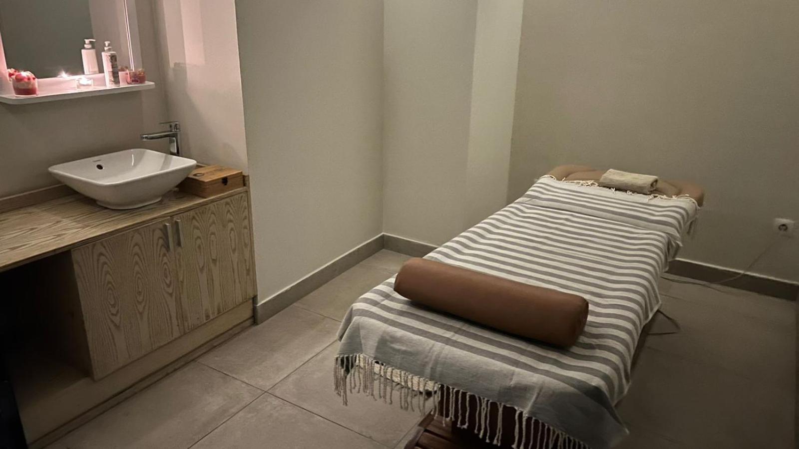 Business Hotel صفاقس‎ المظهر الخارجي الصورة